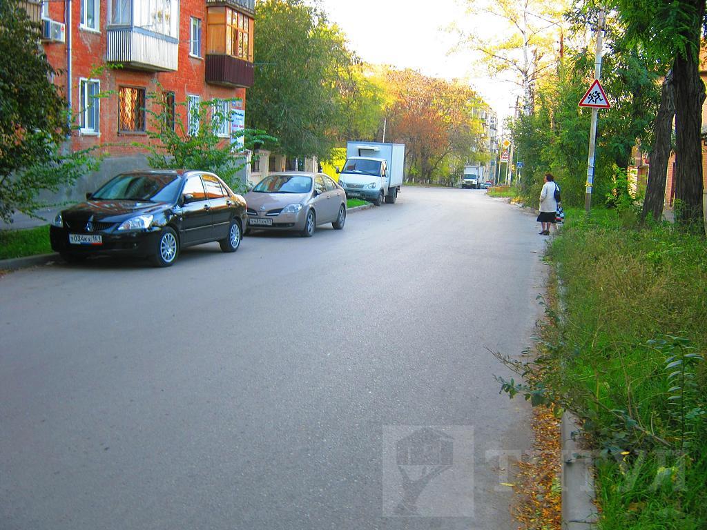 торговое, сфера услугКомс. пл., район Ивановского Комсомольская Фото 40